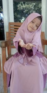 Apasih Sejarahnya kok tiap tahun Tradisi halal bihalal sangat akrab dengan momen Hari Raya Idul Fitri. Mari Kita Simak penjelasan Lengkapnya dibawah ini
