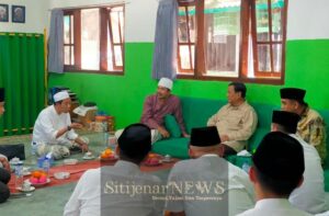 Safari Politik Sang Calon Presiden 2024: Setelah kunjungi Ponpes Zainul Hasan Genggong Probolinggo Kini Prabowo Kunjungi Kantong Basis Massa Santri di Ponpes Walisongo Situbondo Jatim
