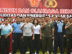 Komandan Beserta Prajurit Lanal Bandung Ikuti Apel Gabungan dan Olahraga Bersama TNI-POLRI Sewilayah Kogartap II/Bandung
