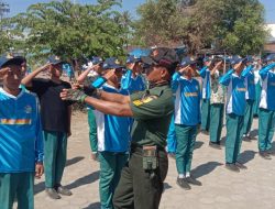 Dirgahayu HUT RI Ke-78, Serka Usman Latih Gerak Jalan