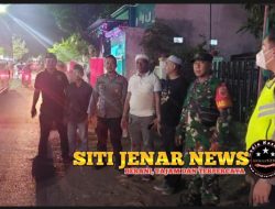 Kanit Intel Polsek Besuki Situbondo Lakukan Pengawalan Pemberangkatan Jamaah Umroh