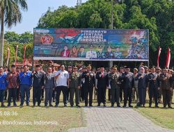 ADM PERHUTANI BONDOWOSO MENGHADIRI UPACARA HUT TNI KE 79 DI ALUN-ALUN RKA KI RONGGO 
