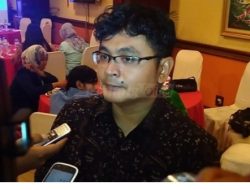 Koordinator Indonesia Corruption Watch:,Upaya praperadilan Karna Suswandi di PN jakarta selatan dipastikan tidak banyak berpengaruh terhadap penyidikan perkara yang Saat ini Sedang berlangsung