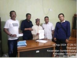 Merasa ditipu dan digelapkan dengan modus tidak akan ditahan gegara kasus Gratifikasi tanah tol. Keluarga Tersangka Tono laporkan Oknum LSM Edi Susanto ke Mapolres Situbondo