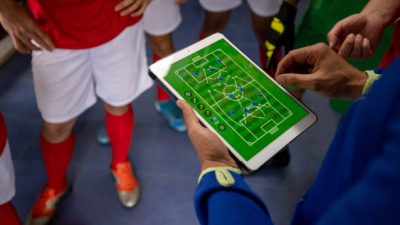 Strategi Sepak Bola Modern
