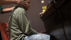 Teror Pemuda Berclurit Di Besuki! Pemuda Mabuk Ngamuk, Acungkan Senjata ke H. Lukman Owner Artha LDT— Beberapa Warga Ketakutan, Jalan Sempat Lumpuh, Polisi Bergerak Cepat!