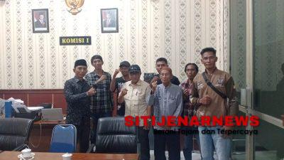Puluhan Warga Datang Dan Mengadu langsung ke Kantor DPRD Situbondo,Warga Kalianget Minta Sengketa Tambak yang Menahun Segera Diselesaikan
