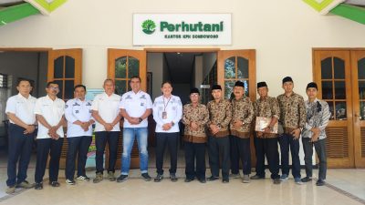 Perhutani Bondowoso dan SMK Ibrahimy 1 Sukorejo Perkuat Pendidikan Berbasis Kehutanan